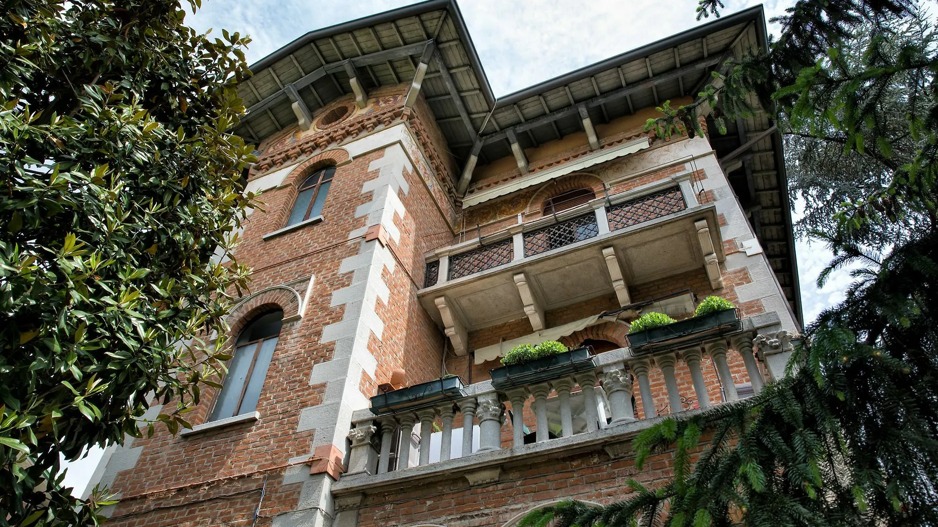 Dimora Del Viaggiatore Centro Верона Италия